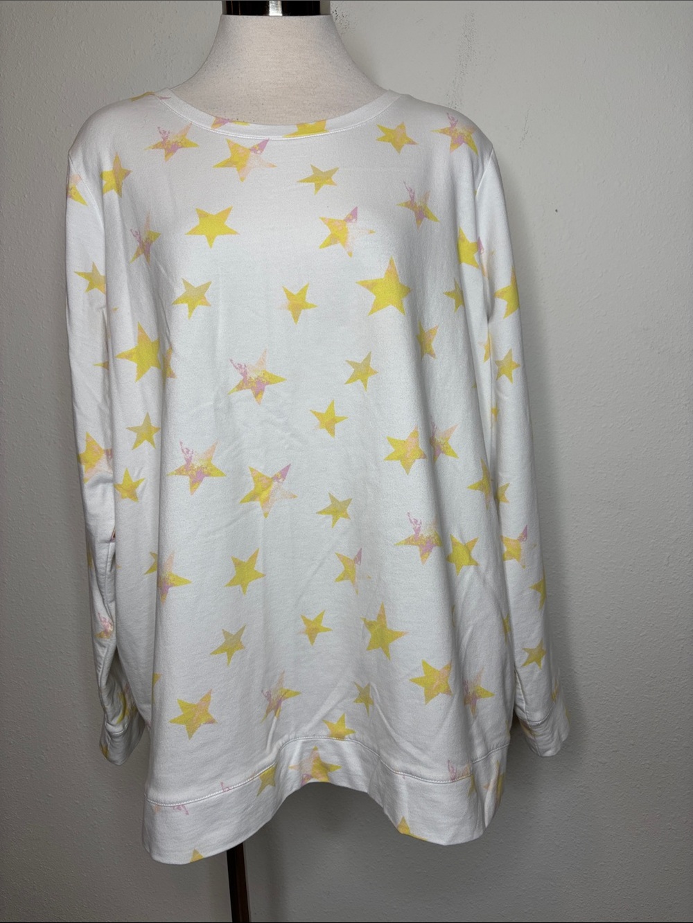 White Star-Print Long Sleeve Sweatshirt - Yellow Stars